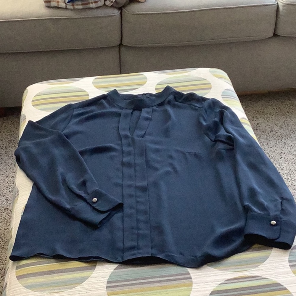 EUC White House Black Market Navy Blue Blouse size 14